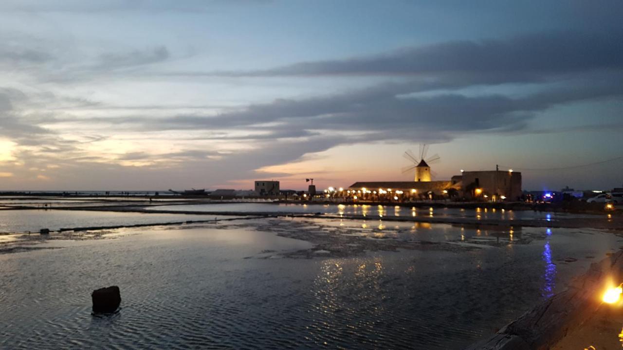 Sole Mare Sale Bed and Breakfast Torre Nubia Exteriör bild