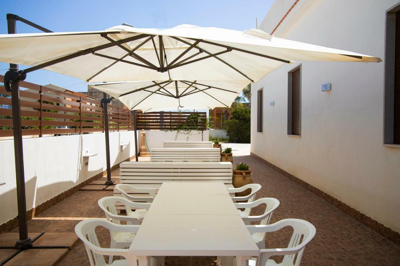 Sole Mare Sale Bed and Breakfast Torre Nubia Exteriör bild